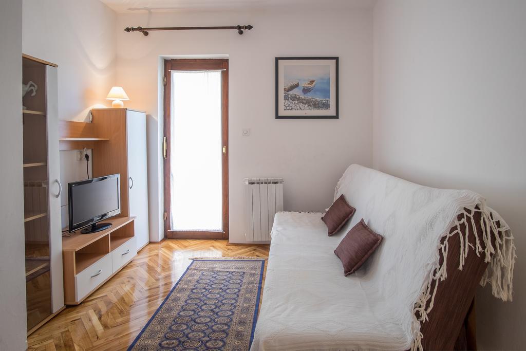 Apartments Durda Krk Town Chambre photo